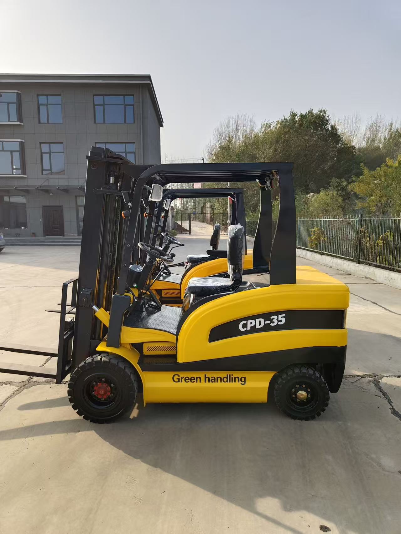 Gas Electric Pallet Jack 2 Ton - đánh giá và giá Hydraulic Car Lift